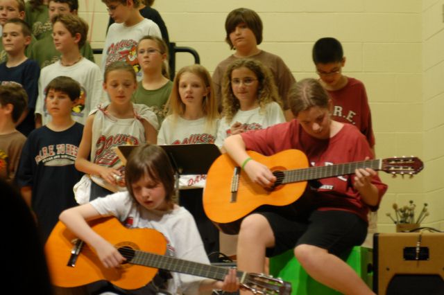 029-Guitars.jpg ...